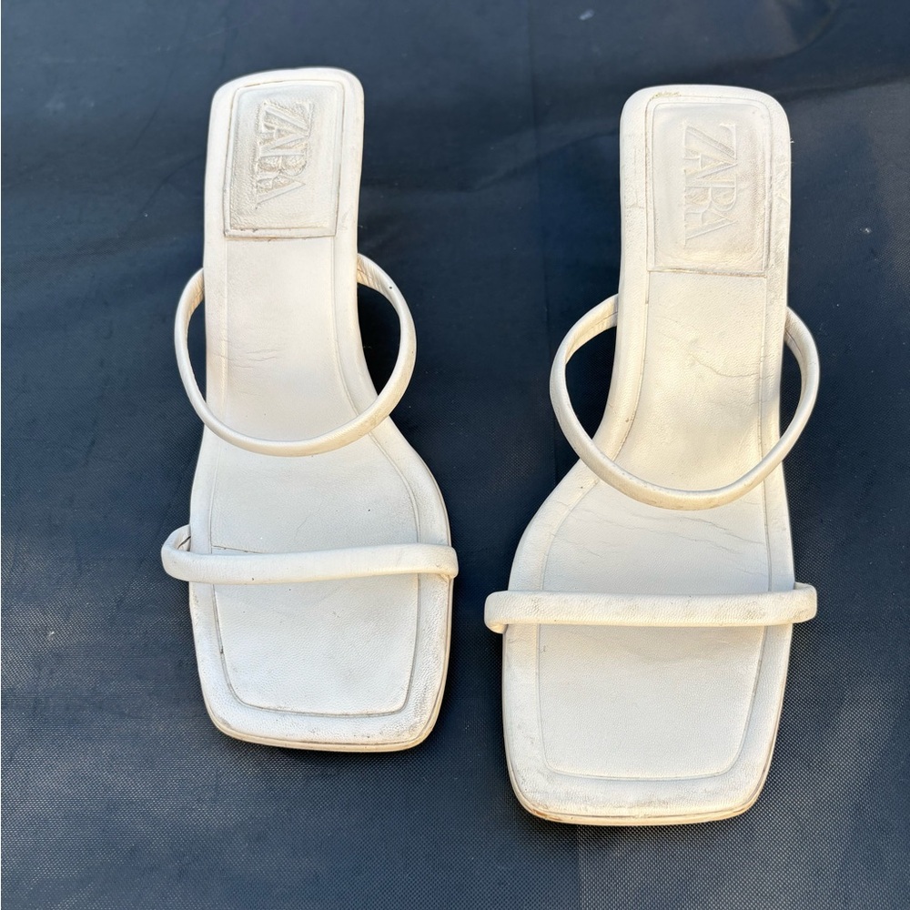 Zara Off-White Women's Sandals
